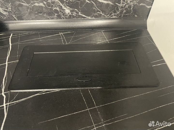 Выдвижная розетка