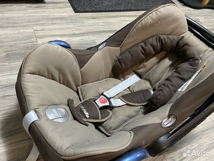 Автолюлька maxi cosi cabriofix