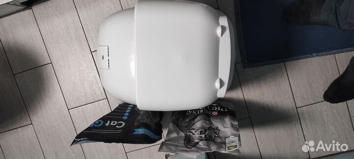 Лоток для кошек+наполнитель+переноска+домик