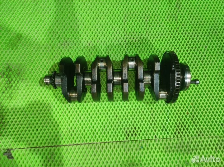 Коленвал Volkswagen Passat B6 седан BVY 2.0 бензин