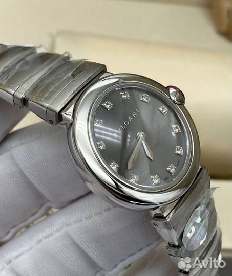 Часы женские серые Bvlgari