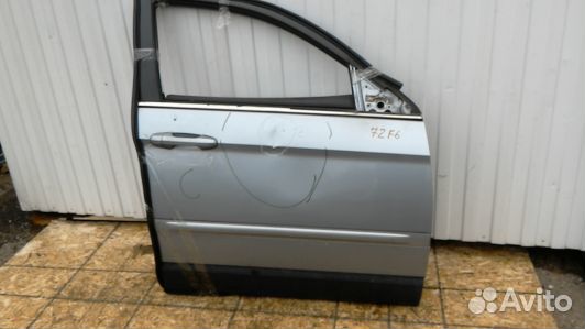 Дверь передняя правая chrysler pacifica 1 (72F06E2