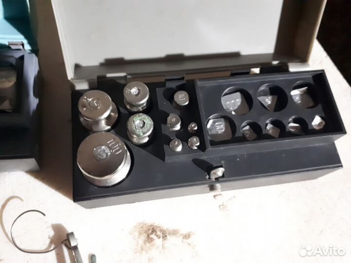 Набор гирь для точных измерений