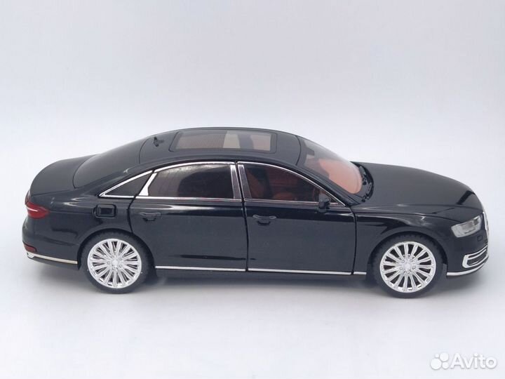 Развивающий автомобиль, audi A8