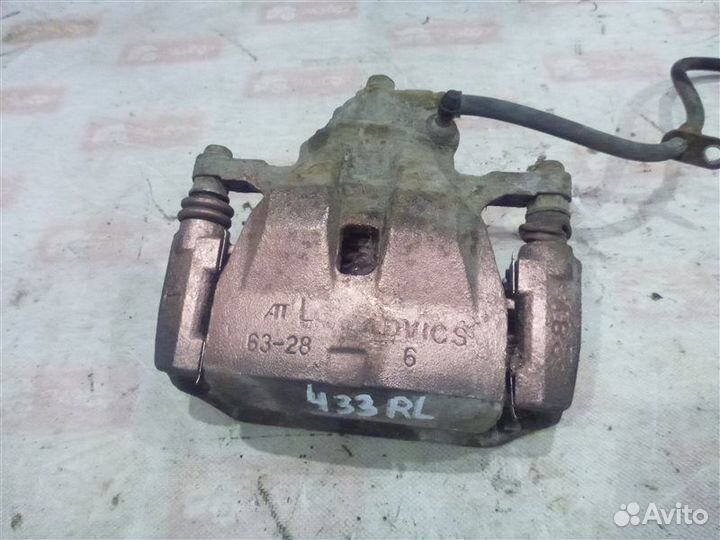 Суппорт передний левый Toyota Camry GSV40 2GR-FE