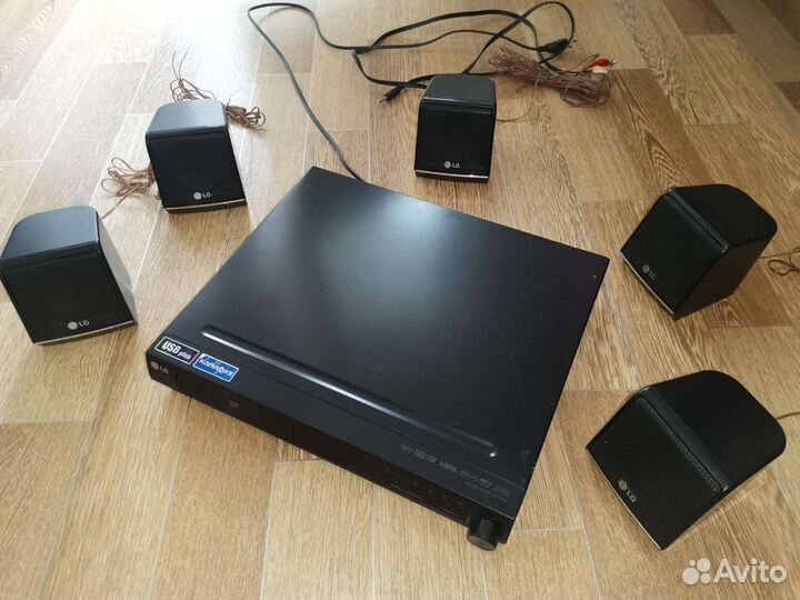 DVD ресивер LG модель LH-T3529