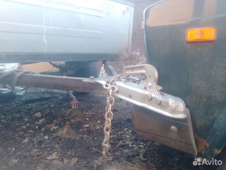 Прицеп легковой