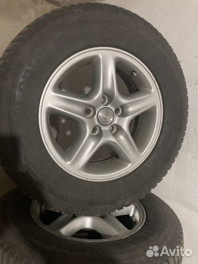 Continental IceContact 3 225/70 R16