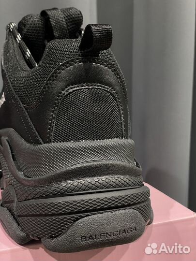 Balenciaga Triple S black Мужские кроссовки