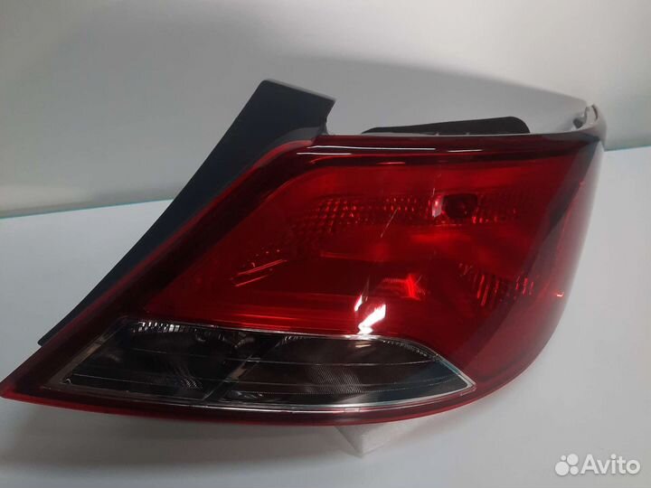 Фонарь правый Hyundai solaris 14-17