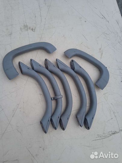 Потолочная ручка Nissan Terrano 2 Ниссан Террано 2