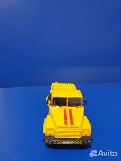 Краз 260 v Техпомощь жёлтый