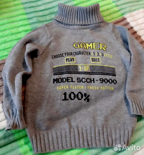 Свитер детский