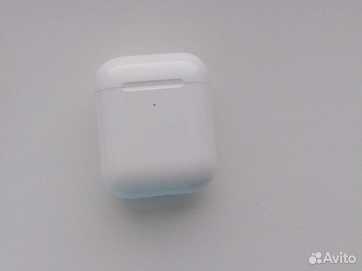 Беспроводные наушники apple airpods