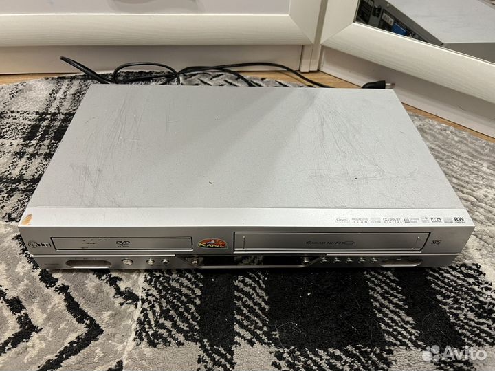 DvD + VHS Плеер + Караоке
