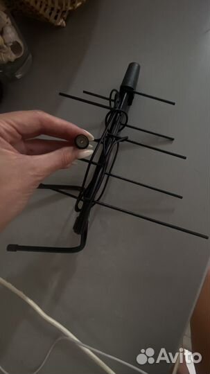 Антенна для тв комнатная