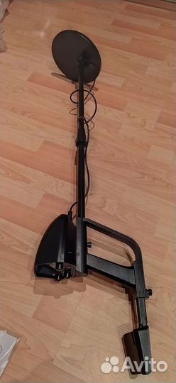 Металлоискатель MD4030 новый