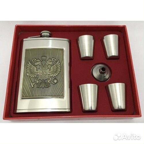 Фляжка 250 мл+4 стопки+воронка 