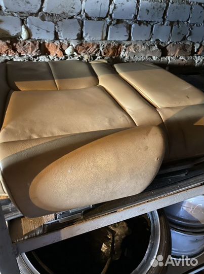 Сиденья nissan stagea 2001-2008