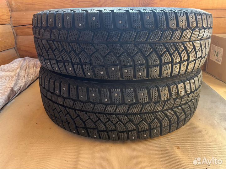 Viatti Brina Nordico V-522 185/65 R15 88T