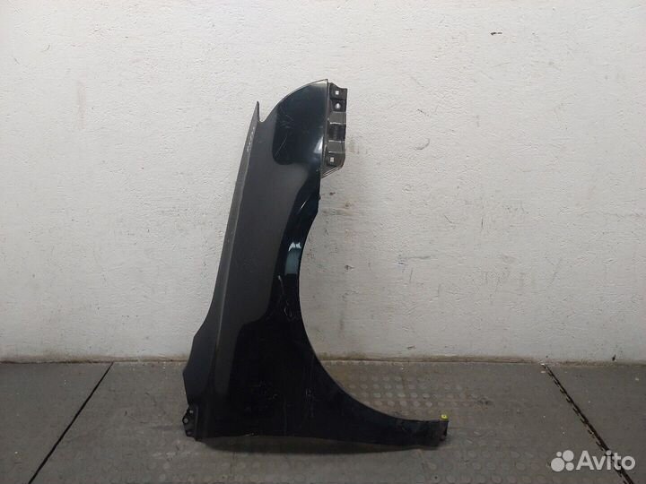 Крыло Toyota Avensis 2, 2006