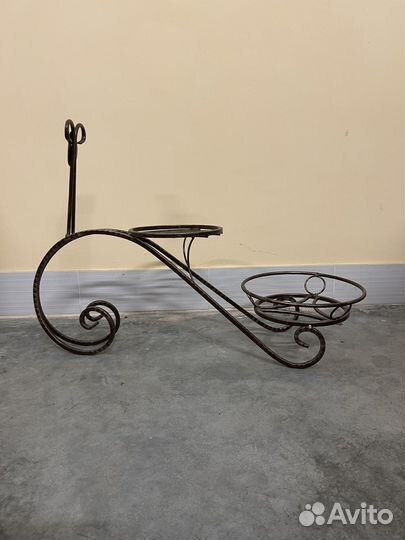 Подставка для цветов