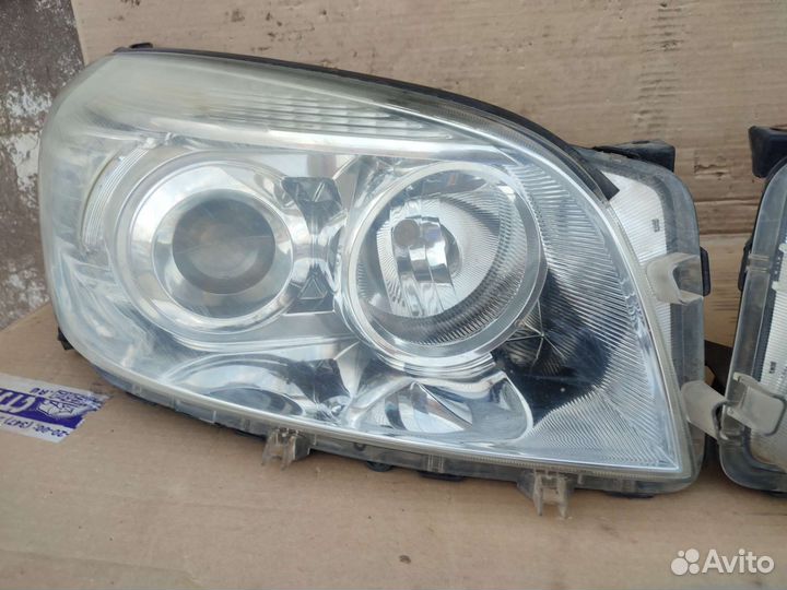 Тоета рав 4 2008 г фары