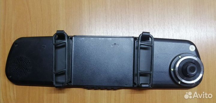 Зеркало заднего вида с видео регистратором