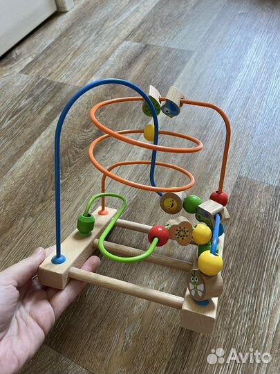 Деревянные развивающие игрушки для малышей