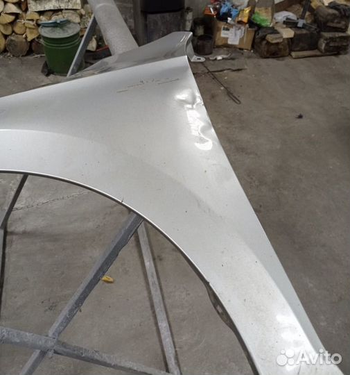 Переднее Левое крыло Skoda Rapid