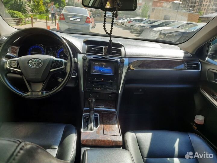 Toyota Camry 2.5 AT, 2016, 140 000 км