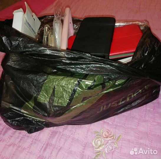 Чехлы на телефон пакетом