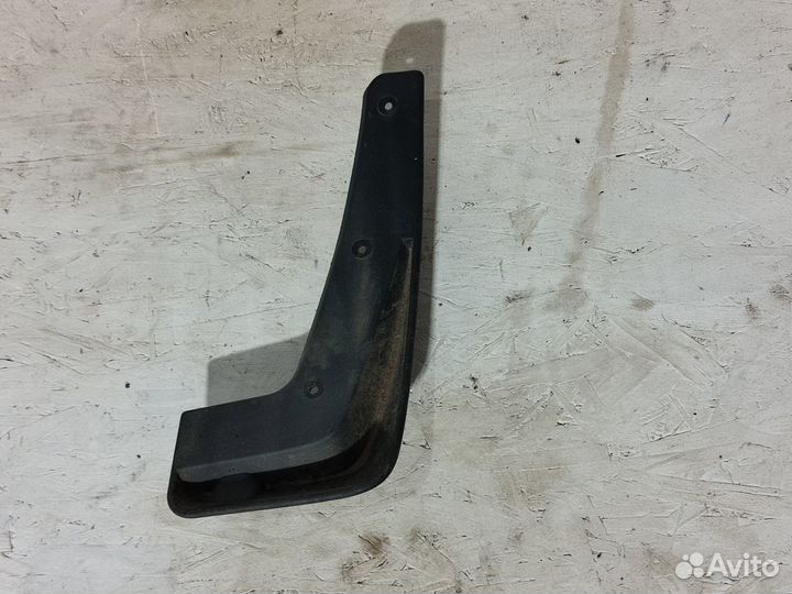 Брызговик задний левый Kia Sportage