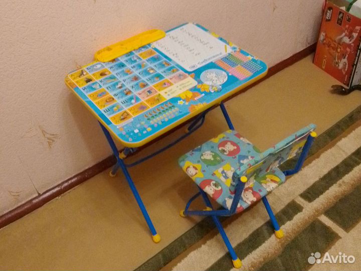 Стол+стул Ника с подставкой и нишей