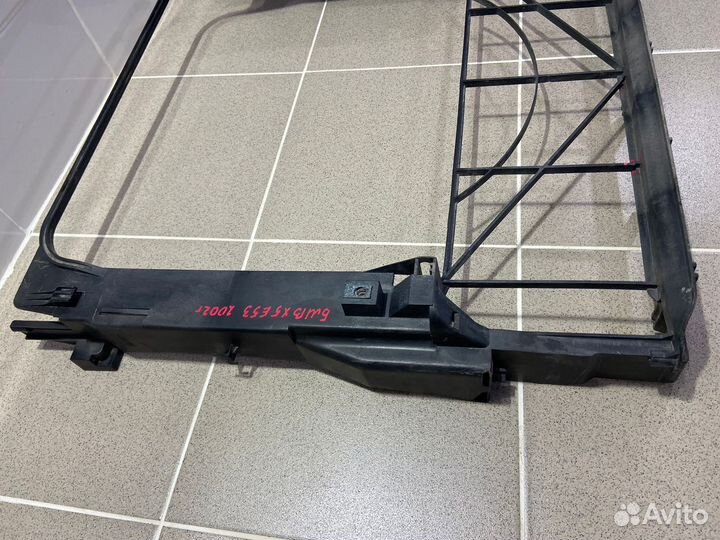 Рамка радиатора BMW X5 E53