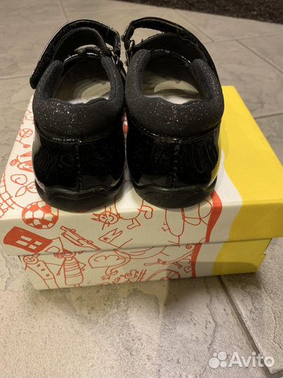 Туфли shuzzi 28р