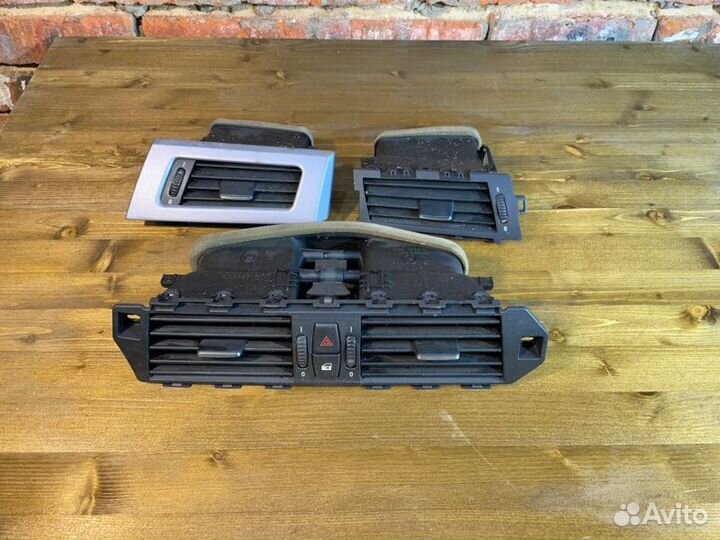 Воздуховод салона передний Bmw 5 E60 N52B25 AF