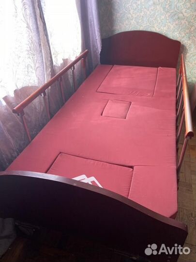 Кровать для лежачих больных бу