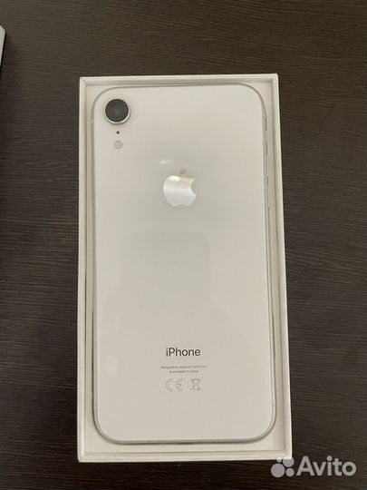 iPhone Xr, 64 ГБ