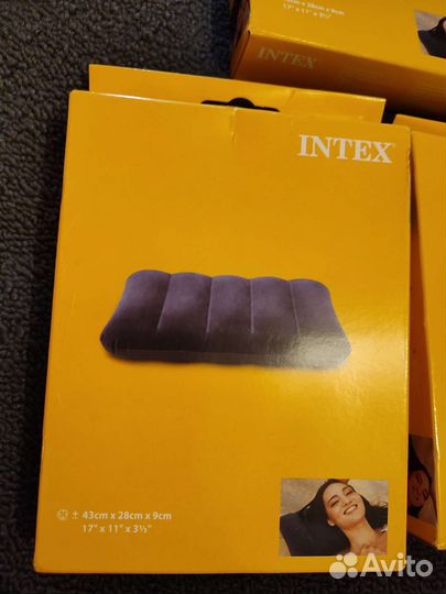 Новые подушки надувные Intex 43х28х9 см