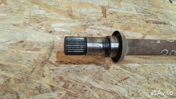 Полуось передняя Mazda 6 GG 2005