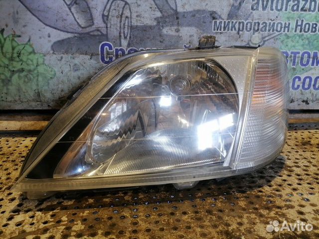 Фара передняя левая Renault Logan
