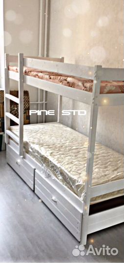 Кровать двухъярусная