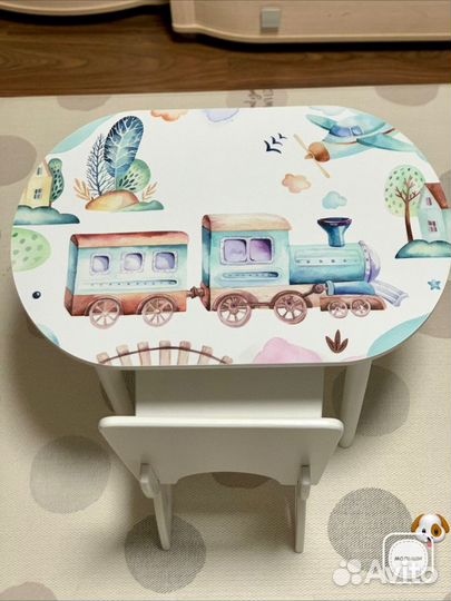 Детский стол и стул новый комплект