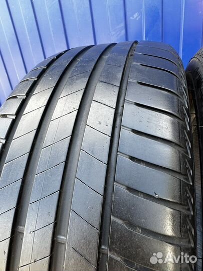 Bridgestone Turanza T005 225/50 R17