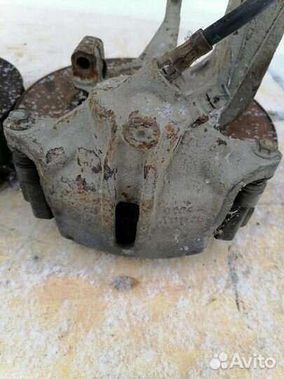 Суппорта передние Ford Mondeo 3