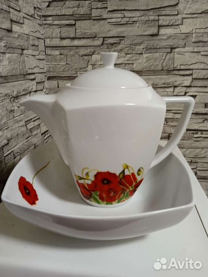 Блюдо фарфоровое глубокое