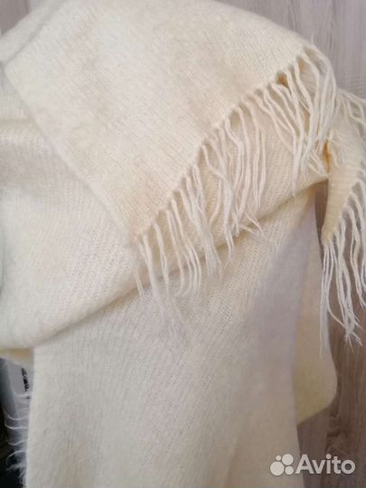 Палантин молочный, шарф