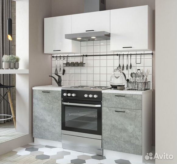 Кухня маленькая новая