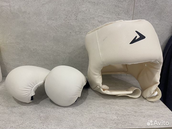 Шлем, перчатки S